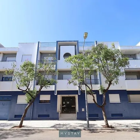 Island Escape - Blue Apartment *