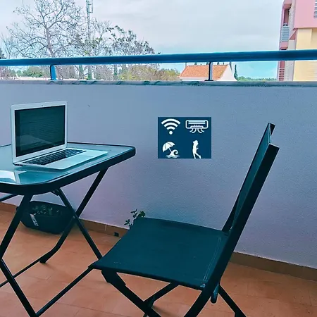 Apartment Island Escape - Blue *