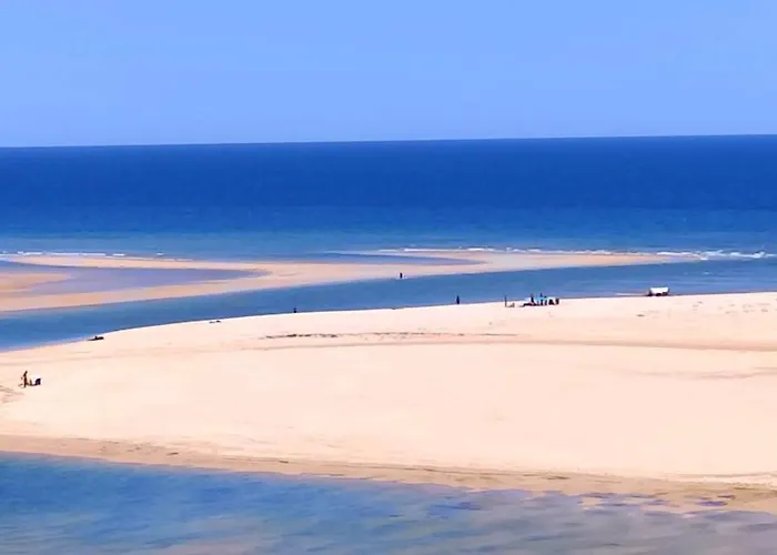 Island Escape - Blue Conceição