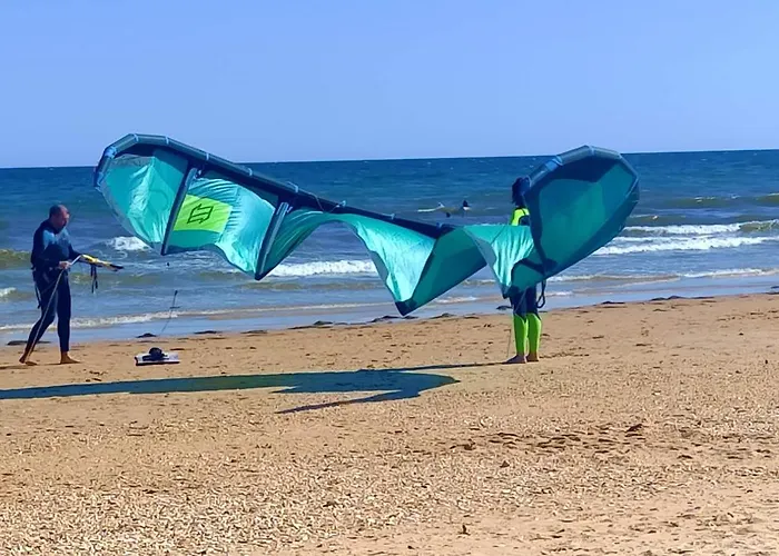 Island Escape - Blue Conceição