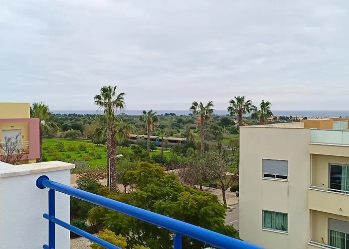 Island Escape - Blue Conceição